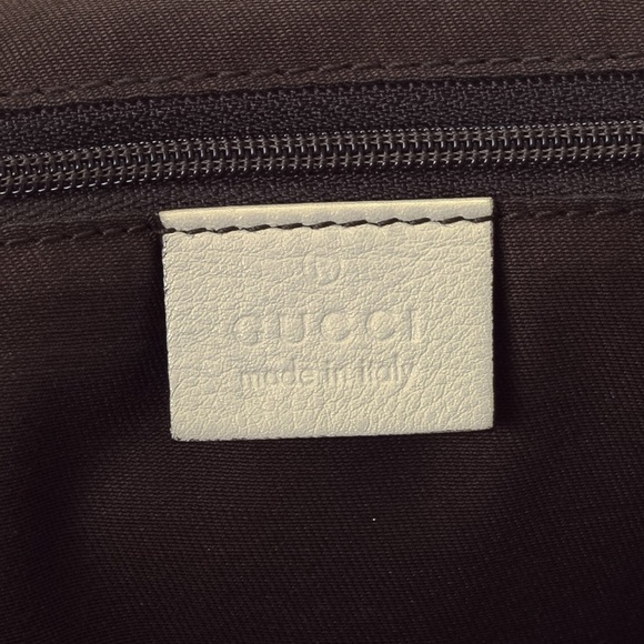 Gucci Canvas Sukey Large Tote Bag - Picture 8 of 9